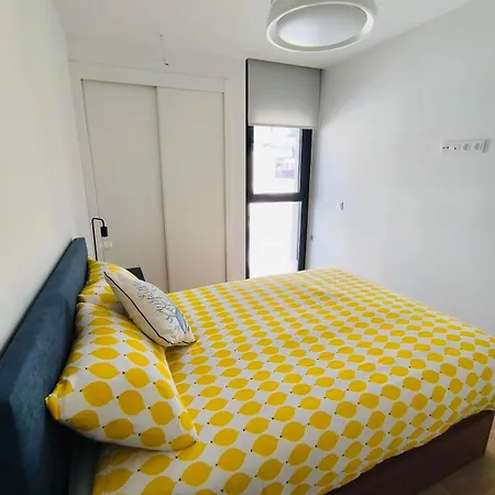 Luxury Family-friendly *